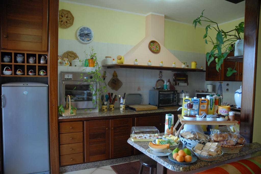 B&B Fra E Fe Arborea Buitenkant foto