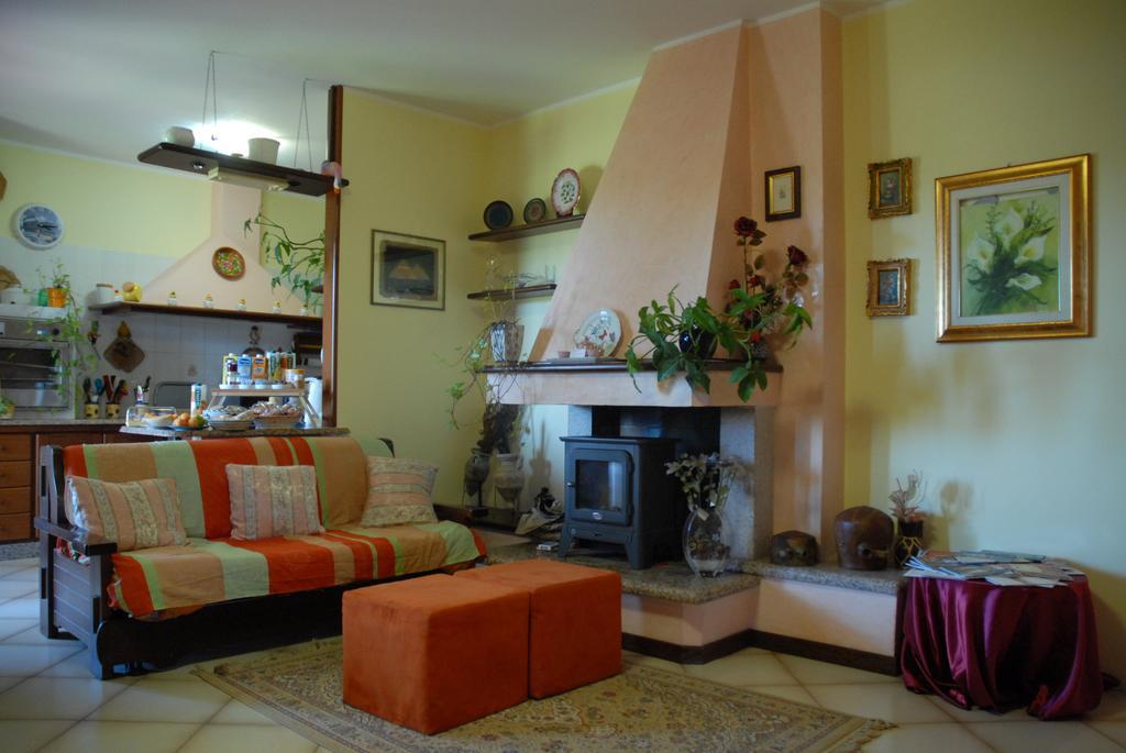 B&B Fra E Fe Arborea Buitenkant foto