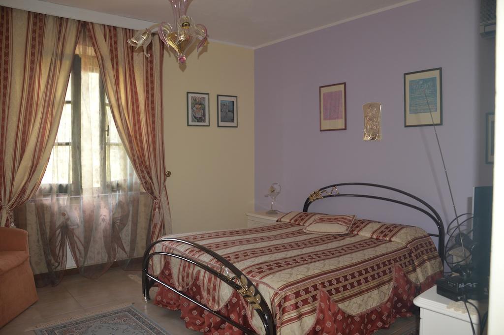 B&B Fra E Fe Arborea Kamer foto